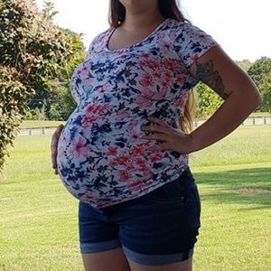 Maternity shirt